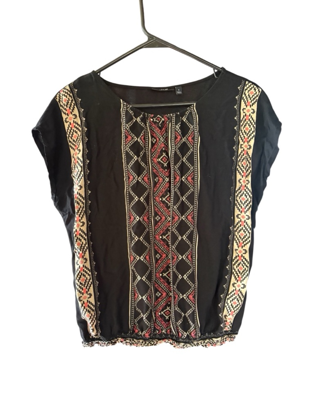 Apt. 9 Black Embroidered Boho Cap-Sleeve Top with Red & Cream Accents